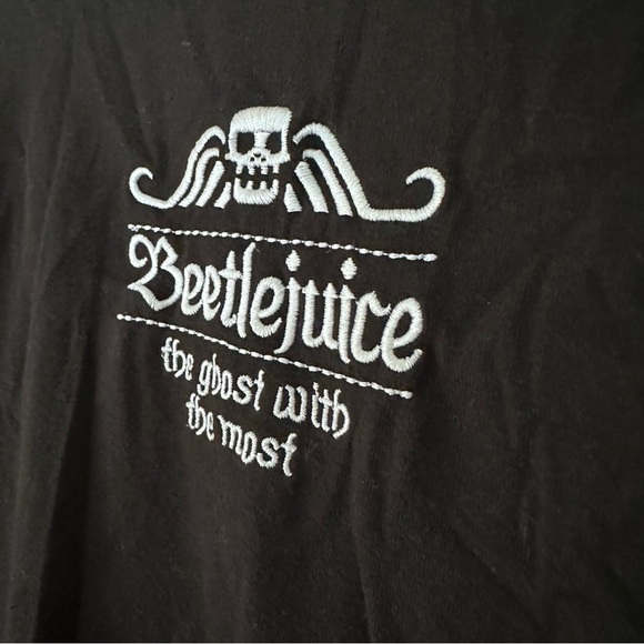 Box Lunch Beetlejuice Carousel Embroidered Graphic Tee Adult Sz Small - Picture 5 of 8